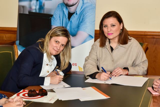 El Ayuntamiento de Fortuna e Inserta Empleo firman un convenio para fomentar el empleo de las personas con discapacidad