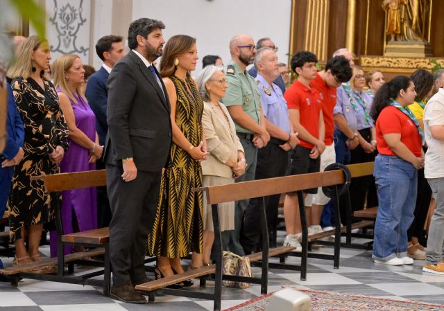 López Miras acompaña a los vecinos de Fortuna en la reapertura de la histórica ermita de San Roque: 'Es una alegría'