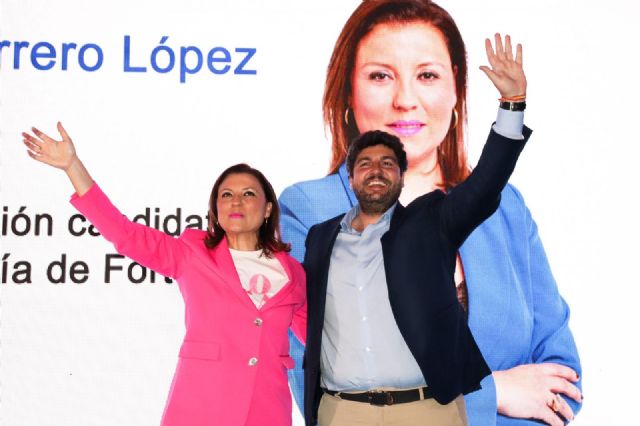 López Miras: 'Con alcaldesas como Cati Herrero, la Región de Murcia avanza'