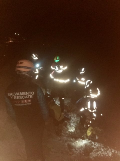 Rescatan a 6 escaladores enriscados en una vía ferrata de la Sierra del Lugar (Fortuna)