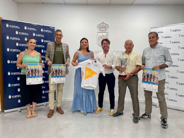 La XIII Gran Premio Villa de Fortuna reúne a las principales instituciones del deporte regional en su presentación oficial